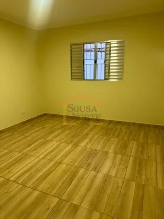 Imagem Sobrado com 110m², dispõe de 2 dormitórios no andar de cima, no andar debaixo, sala cozinha, lava...