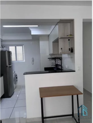 Imagem Apartamento Mobiliado, 02 quartos, vaga livre, no Santa Cândida em Curitiba PR