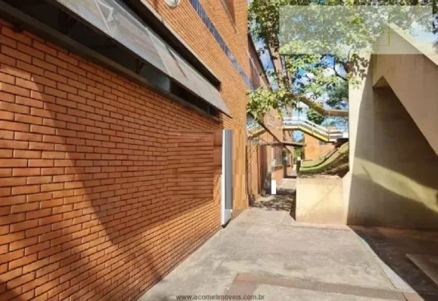 Imagem Galpões para venda em São Paulo no bairro Jardim Maria Estela