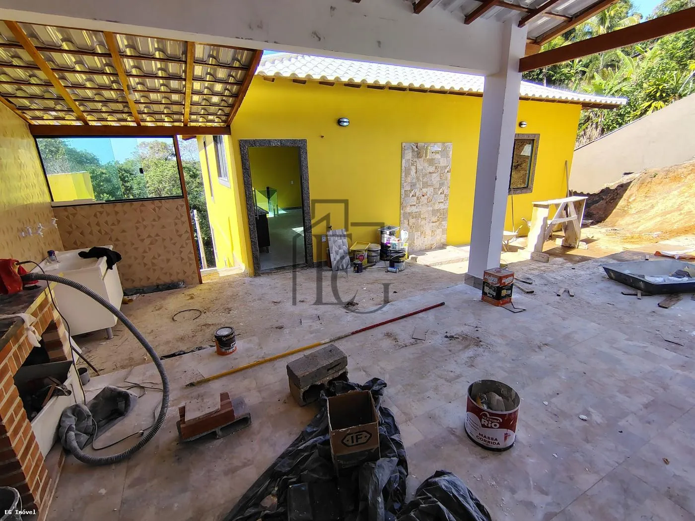 Imagem Casa para Venda em Saquarema, Porto Novo, 3 dormitórios, 1 suíte, 2 banheiros, 3 vagas