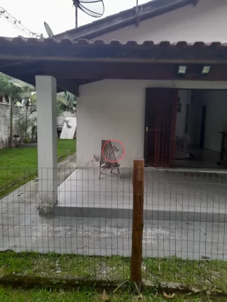 Imagem DUAS CASAS NO MESMO TERRENO PARA LOCAÇÃO MENSAL. CASA GRANDE COM 3 DORMITÓRIOS, SENDO 2 SUÍTES E A OUTA CASA É UM LOFT.