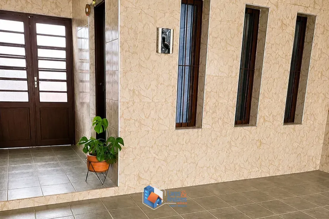 Imagem Sobrado para venda em Jardim Cachoeira com 3 quartos, sendo 1 suíte, 120m²