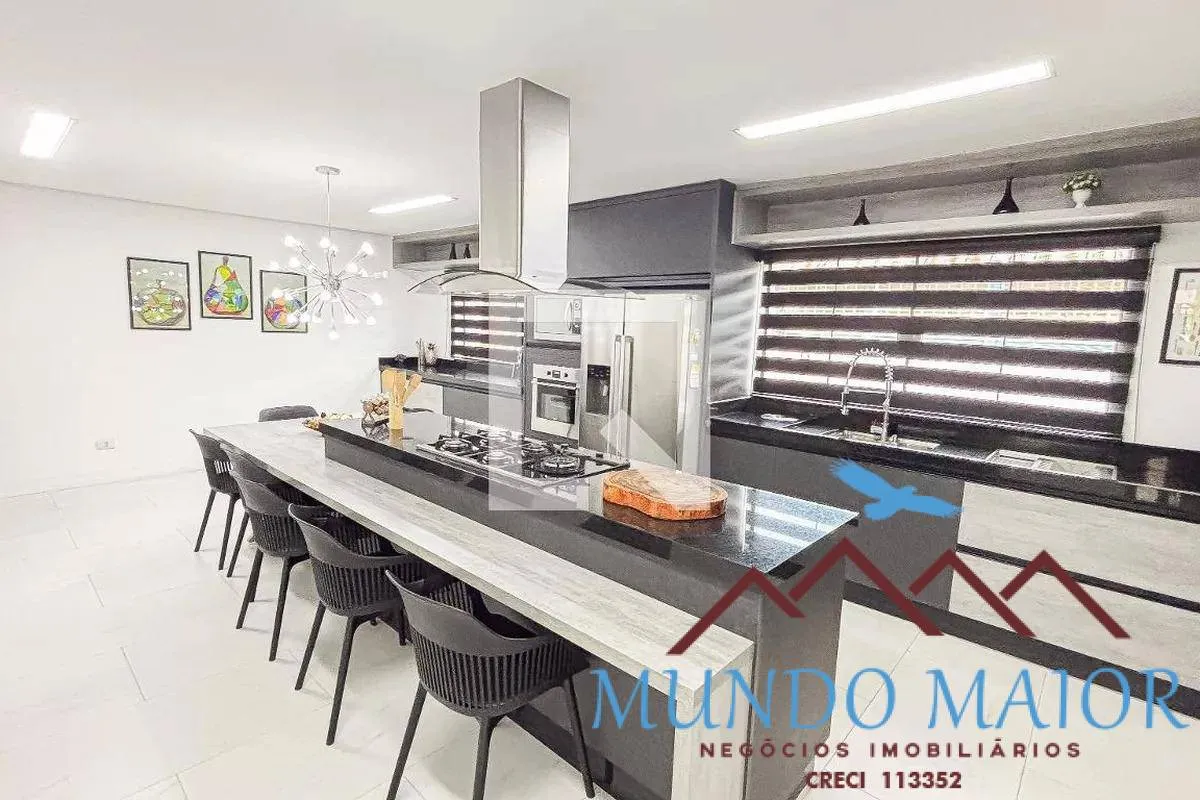 Imagem Alto Padrão: 3 Suítes, Piscina Aquecida e 14 Vagas Vila Pires - Santo Andre