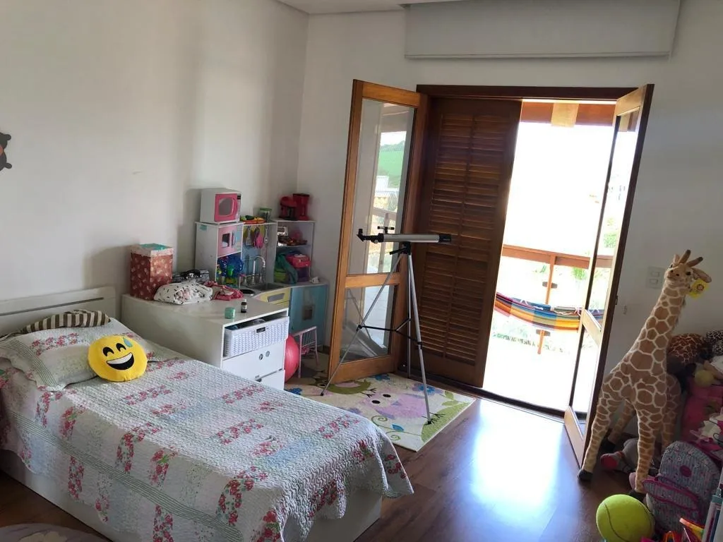 Imagem Sobrado no condomínio Village Ipanema 01