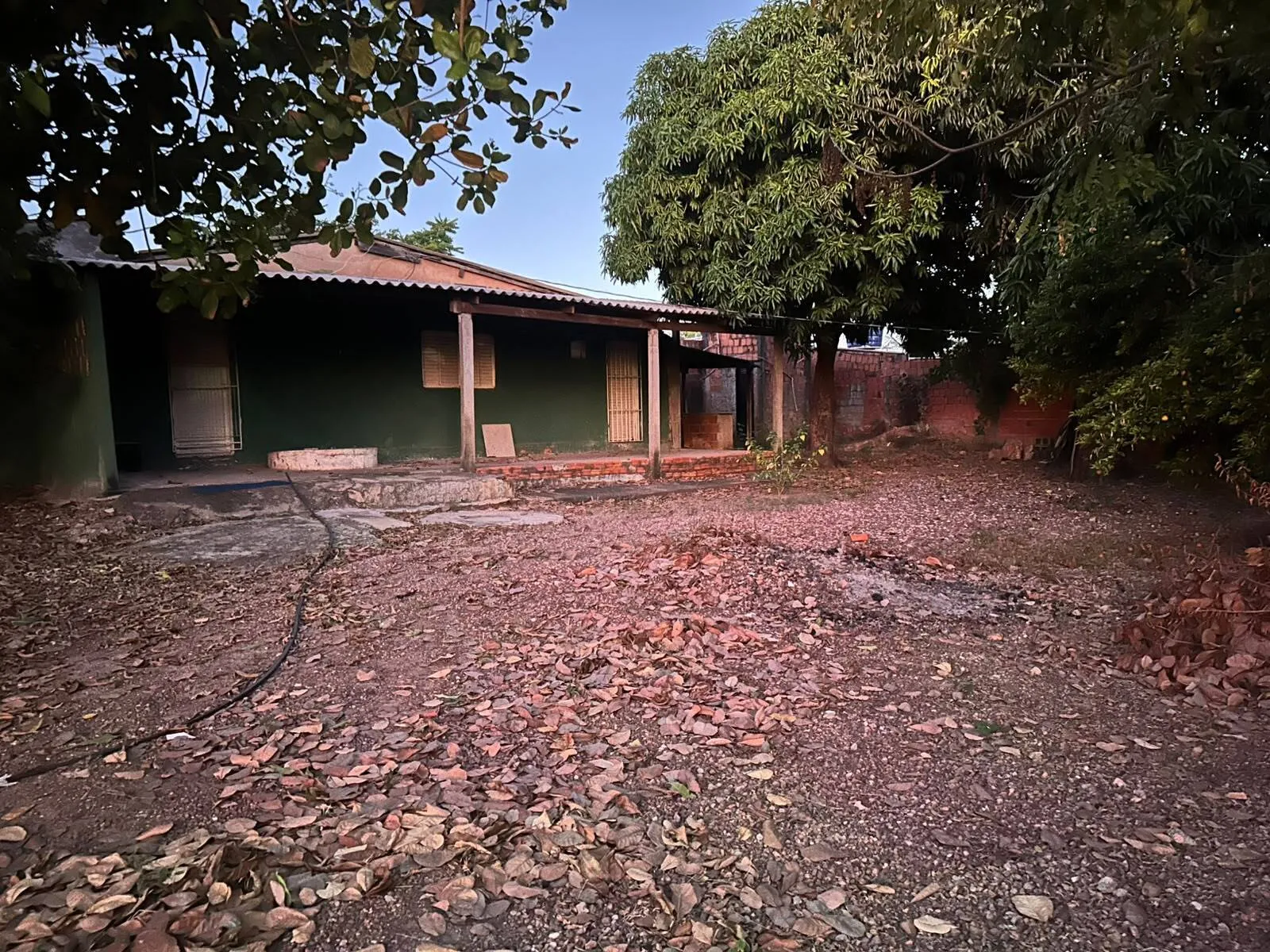 Imagem Terreno com casa a venda- Bairro Dr Fábio 2 | Cuiabá/ MT