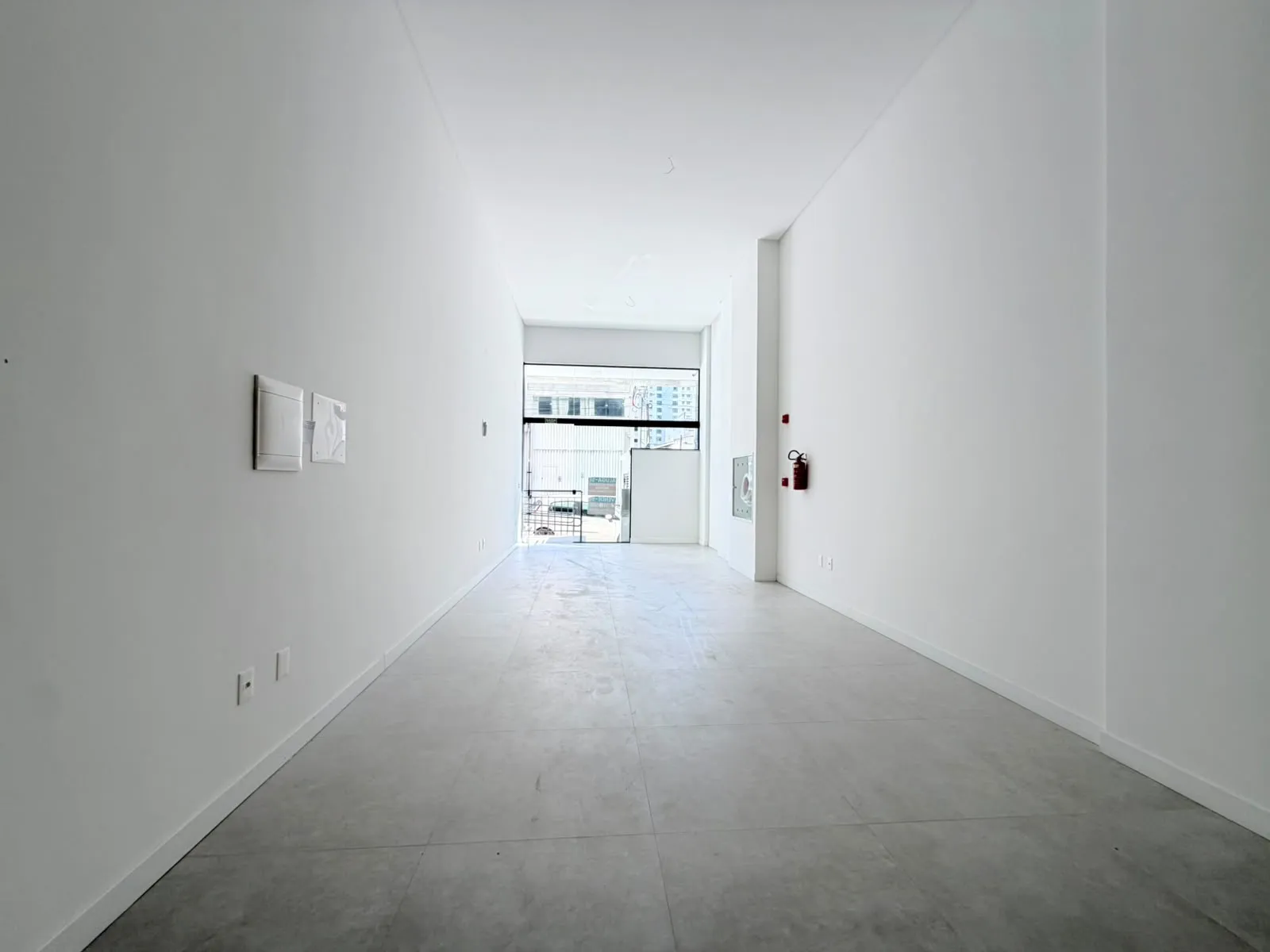 Imagem Sala Comercial à venda com 76m2 por R$ 950.000,00