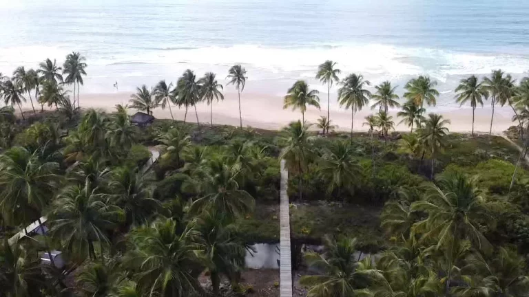 Foto do imóvel Bombaça Frente Mar
