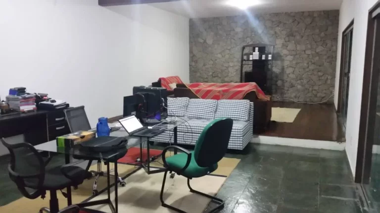 Imagem CASA A VENDA COM 3 DOMITÓRIOS,350 m² POR R$ 750.000,00 - VILA TRUJILO