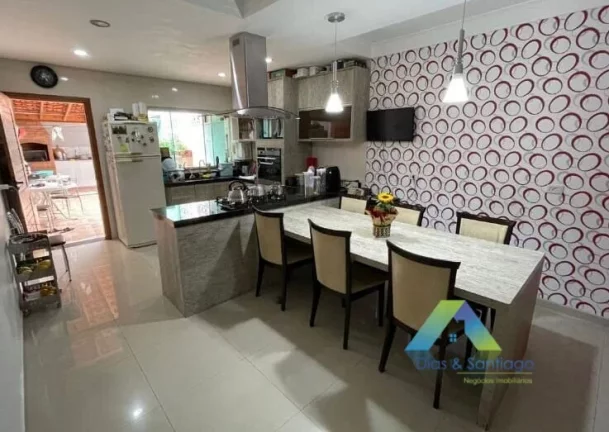 Foto do imóvel SANTO ANDRÉ Sobrado 250M², 3 dormitórios, 1 suíte, 4 vagas ótima localização e valor !!!