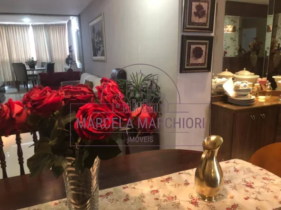 Imagem Apartamento com planta de 04 quartos, modificado para 03, sendo 02 suítes.