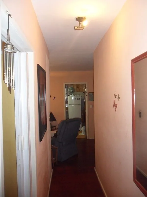 Imagem Apartamento para Venda - 65.77m², 2 dormitórios, 1 vaga - Cristal