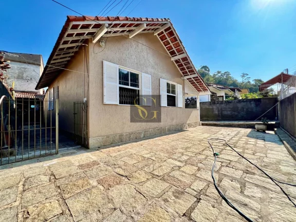 Foto do imóvel Casa para Venda em Teresópolis, São Pedro, 4 dormitórios, 3 banheiros, 4 vagas