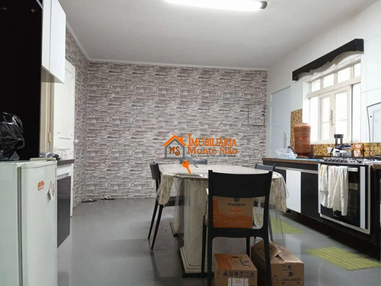 Imagem Sobrado para alugar, 190 m² por R$ 10.234,00/mês - Jardim Santa Francisca - Guarulhos/SP