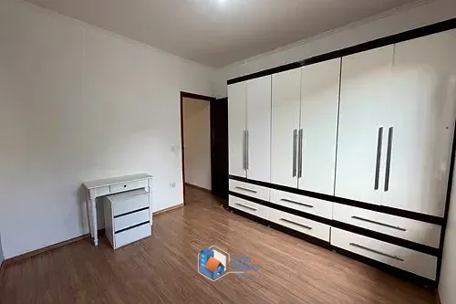 Imagem Sobrado para venda em Vila América com 3 quartos, 140m²