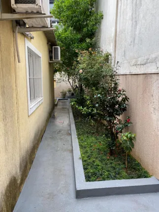 Imagem Casa com 2 Quartos à Venda ou Locação, 80 m² em Centro - Osasco
