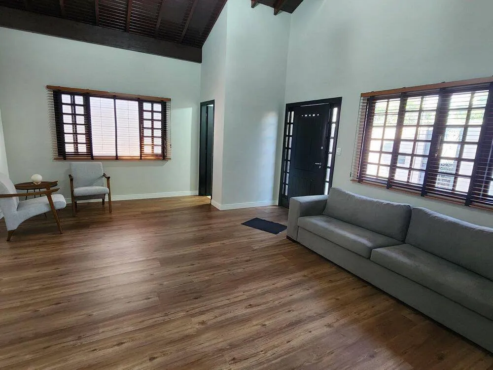 Imagem Casa Comercial Bairro Goiabeiras