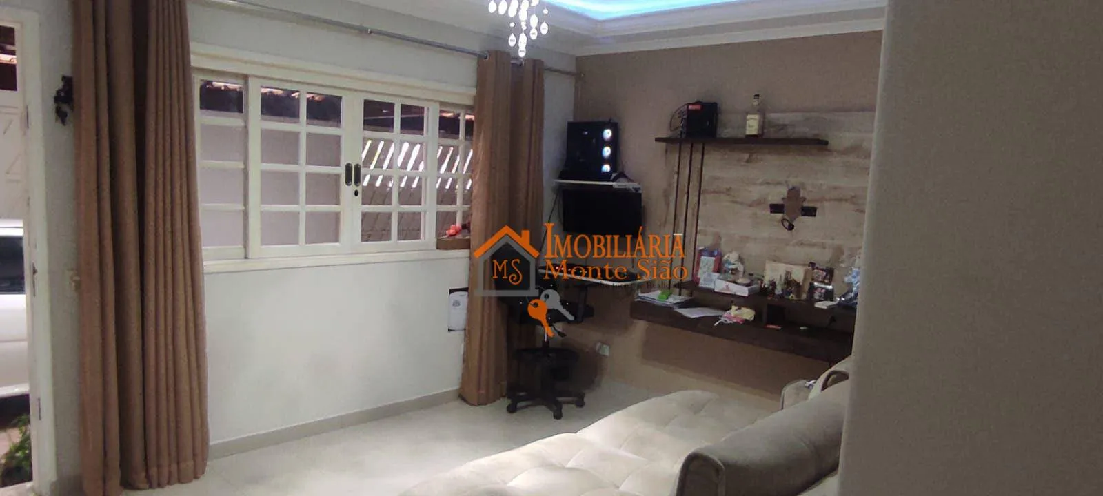 Imagem Casa com 3 dormitórios à venda, 200 m² por R$ 852.000,00 - Vila Rosália - Guarulhos/SP