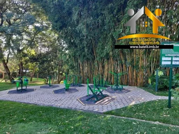 Imagem Terreno à venda no condomínio Golf Village na Granja Viana - Batelli Imóveis