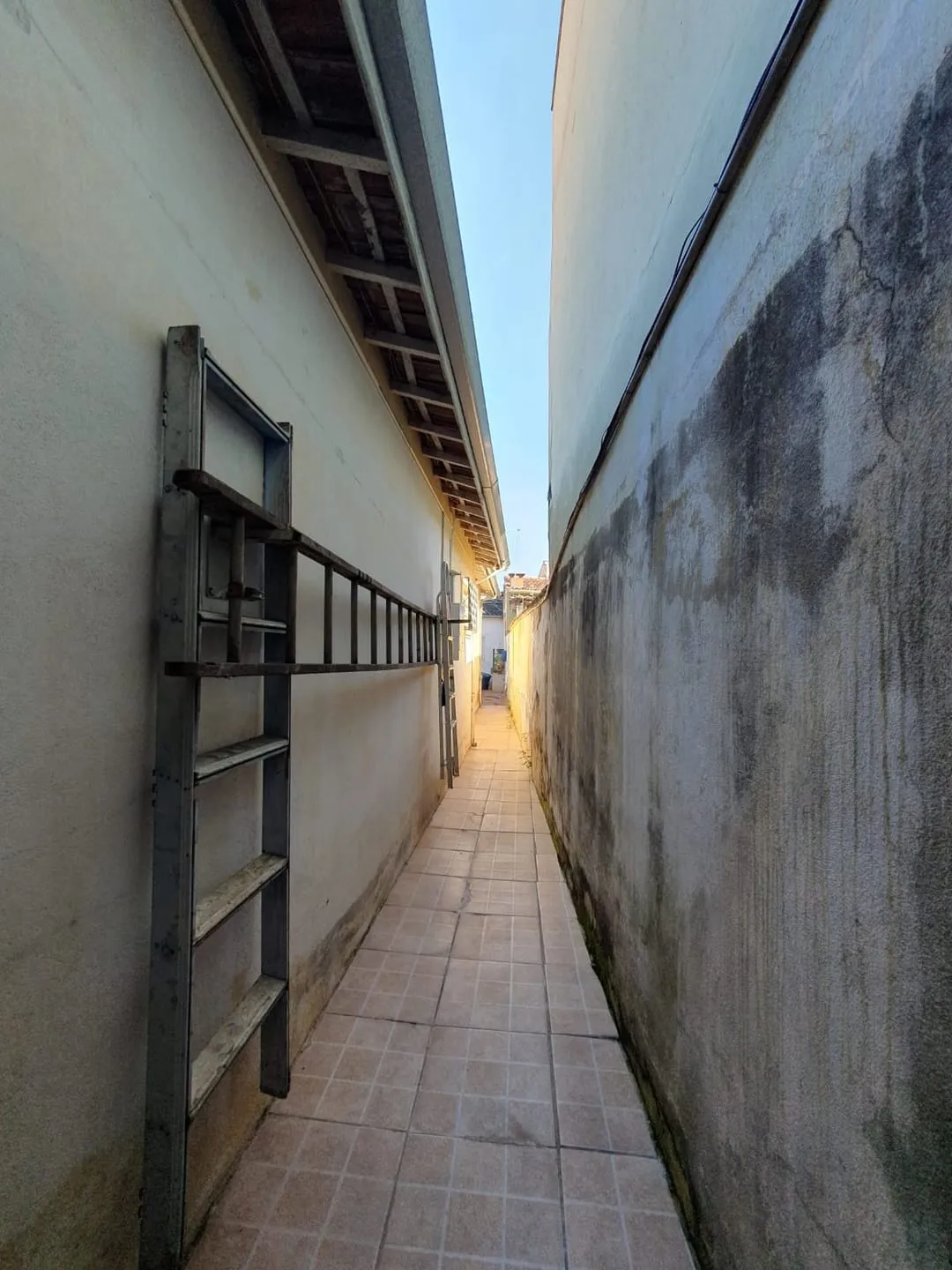 Imagem Casa à venda 5 Quartos, 2 Vagas, 360M², Chácara do Visconde, Taubaté - SP