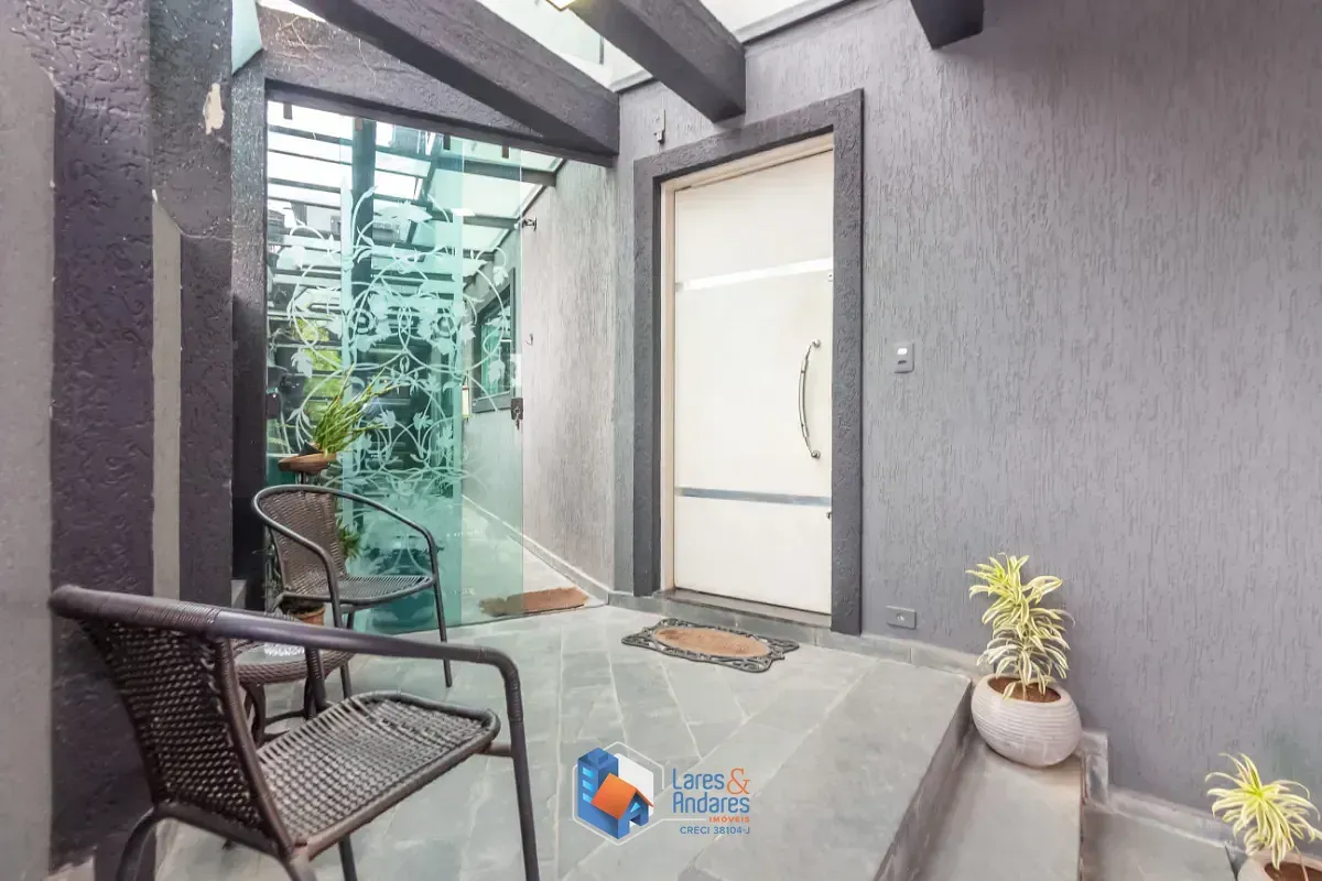 Imagem Sobrado para venda em Nossa Senhora do Ó com 3 quartos, sendo 3 suítes, 324m²
