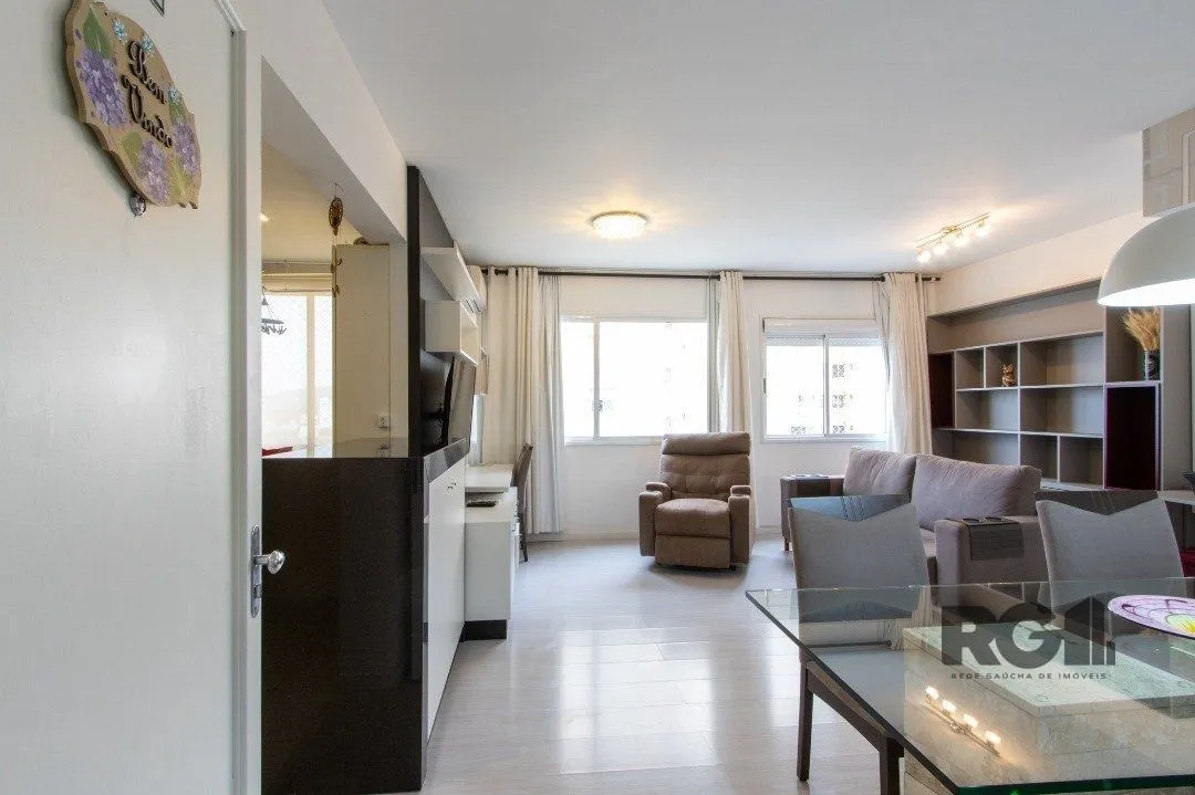 Imagem Apartamento | 3 Dormitórios | 66,51m2 Privativos | 1 Vaga | Bairro Partenon