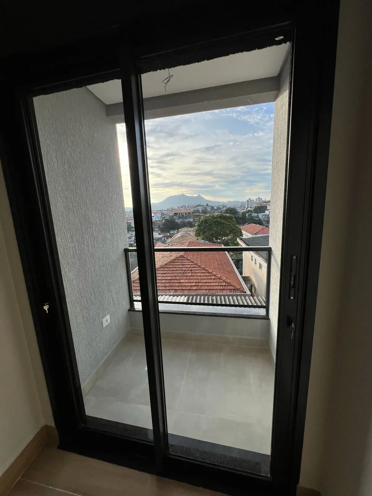 Imagem Sobrado com 3 Quartos à Venda, 145 m² em Parque Maria Domitila - São Paulo