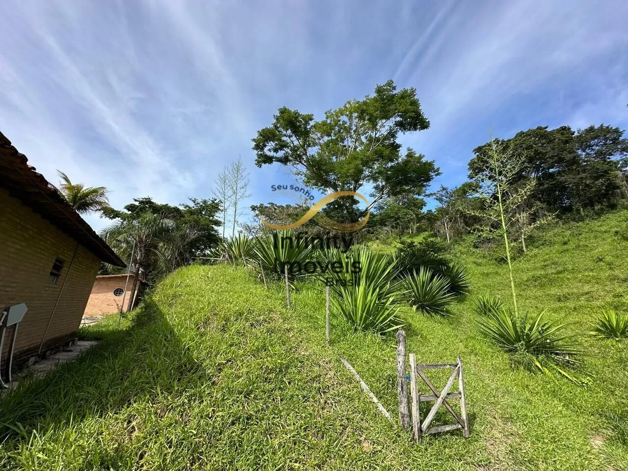 Imagem Sítio à venda no bairro Inácia de Carvalho - São José da Lapa/MG