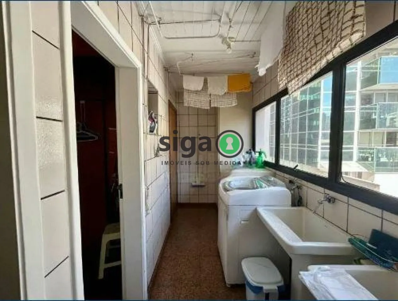 Imagem Apartamento Alto Padrão de 4 Quartos com 3 Vagas -165m² à Venda.