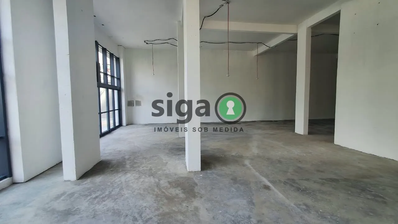 Imagem Loja de esquina com 500 m² para locação no Brooklin | Pé-direito duplo e porte-cochère