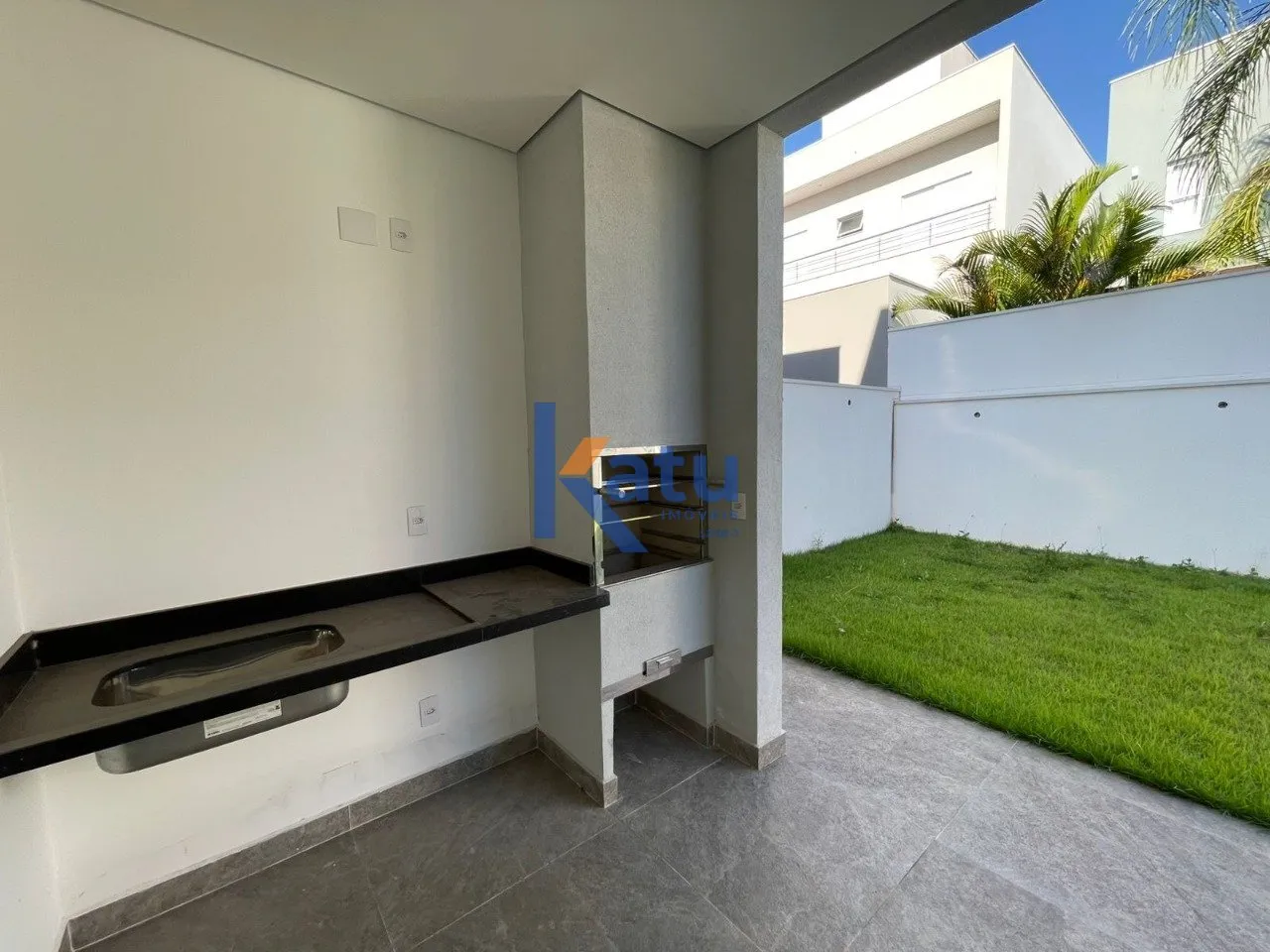 Imagem CASA PARA VENDA NO CONDOMÍNIO RESERVA DA ERMIDA EM JUNDIAÍ/SP

O imóvel possui 212 m² de área c...
