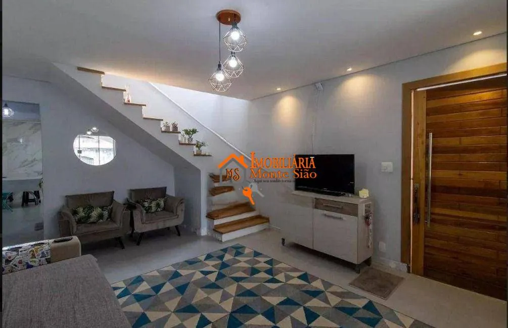 Foto do imóvel Sobrado com 3 dormitórios à venda por R$ 575.000,00 - Vila Monteiro Lobato - Guarulhos/SP