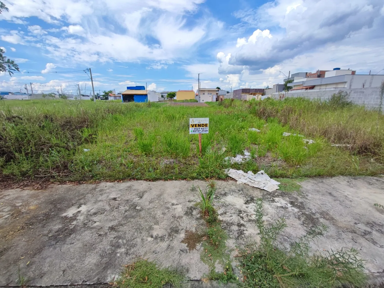Foto do imóvel Terreno à venda 176M², Res. Santa Clara, Pindamonhangaba - SP