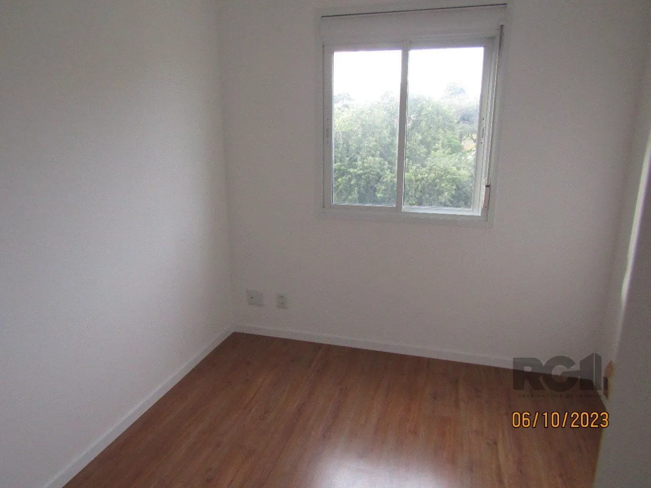 Imagem Apartamento para Venda - 56m², 2 dormitórios, 1 vaga - Azenha