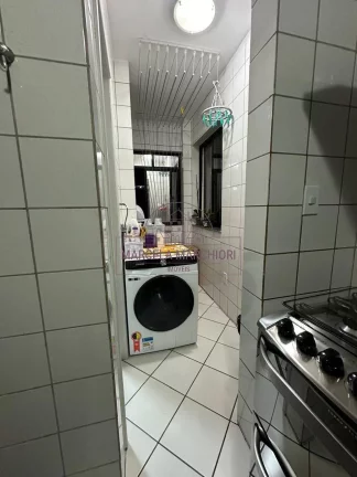 Imagem Apto 2 quartos, 2 banheiros, fechamento de varanda, armários cozinha,1 vaga