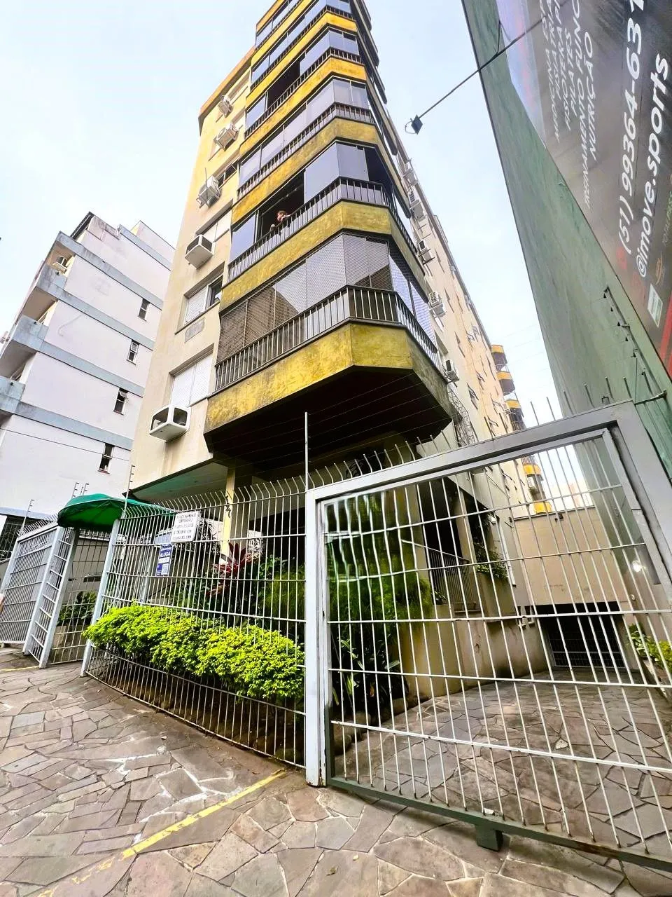 Imagem OPORTUNIDADE ÚNICA NO BOM FIM: APARTAMENTO 2 DORMITÓRIOS COM VAGA E ELEVADOR