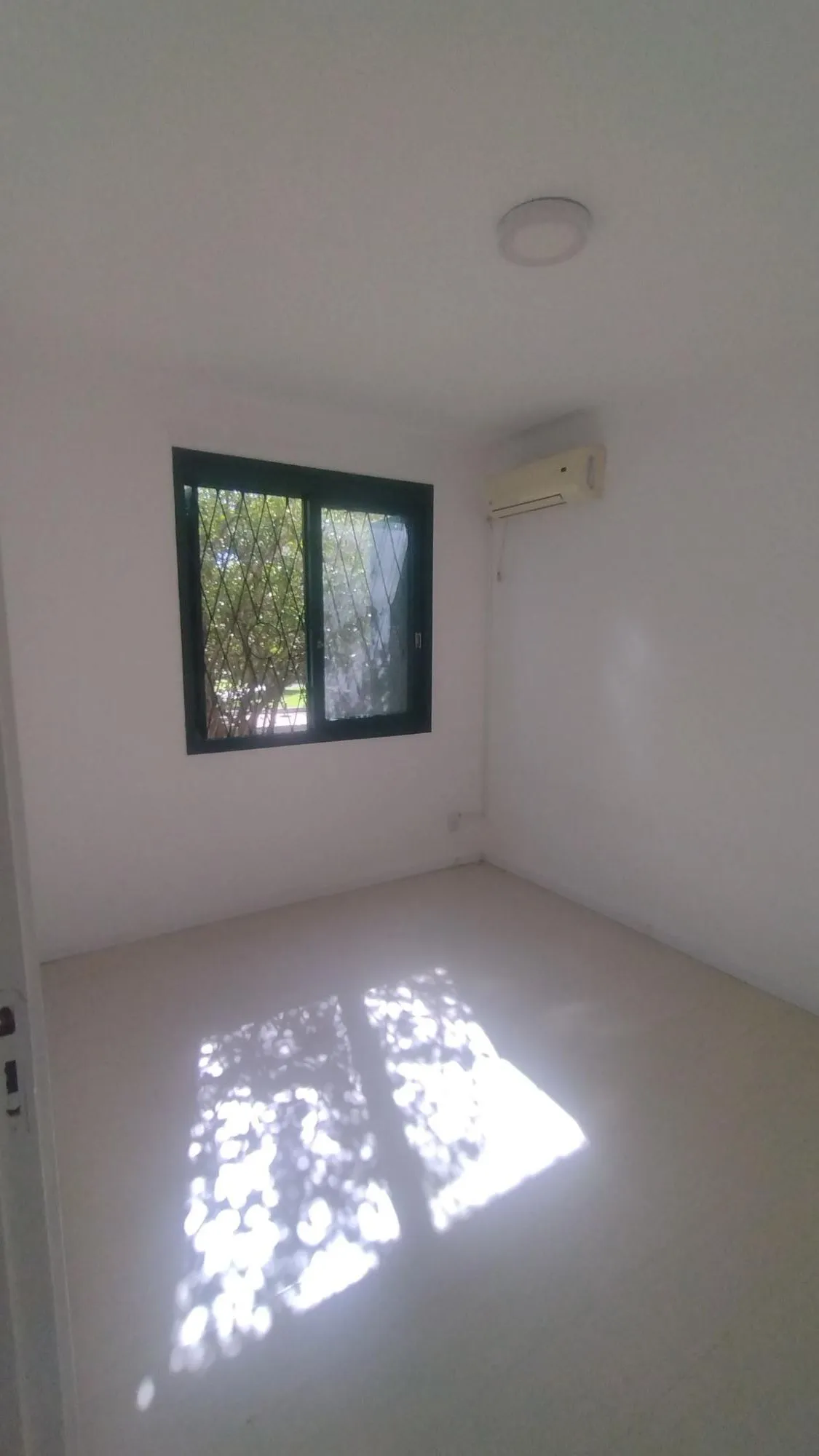 Imagem Apartamento 2 dormitórios com sacada no Partenon