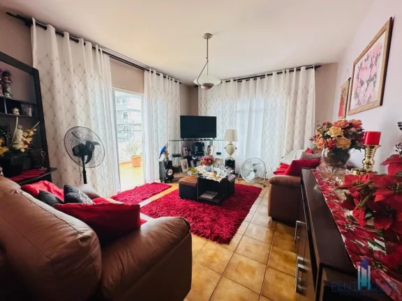Imagem Casa para Venda em Balneário Camboriú, Nações, 5 dormitórios, 4 suítes, 5 banheiros, 3 vagas