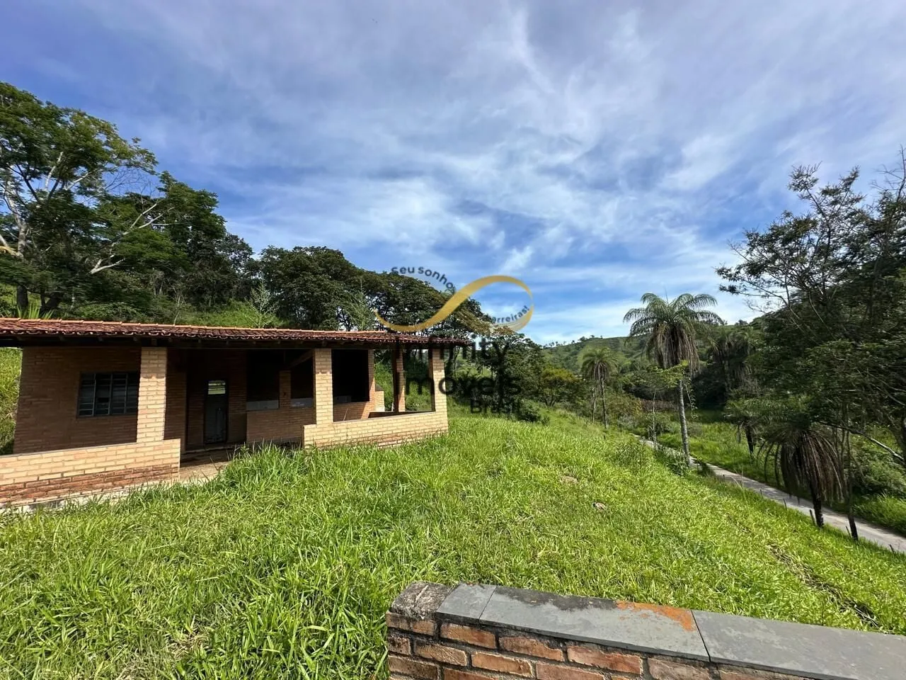 Imagem Sítio à venda no bairro Inácia de Carvalho - São José da Lapa/MG