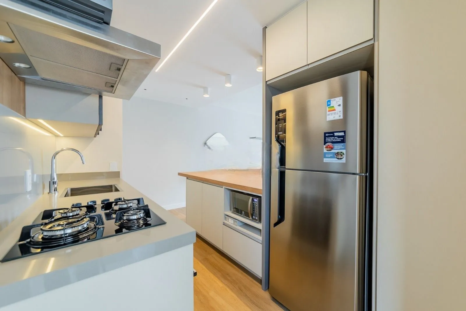 Imagem Apartamento à venda em Porto Alegre - pronto para morar, totalmente reformado.