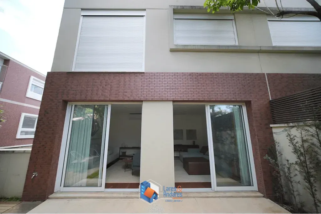 Imagem Casa em Condomínio à venda 4 Quartos 4 Suites 3 Vagas 334M² Real Parque São Paulo - SP