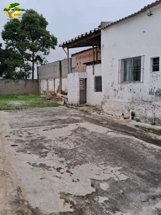Imagem TERRENO DE 450M² COM GALPÃO 150M² - ZONA LESTE