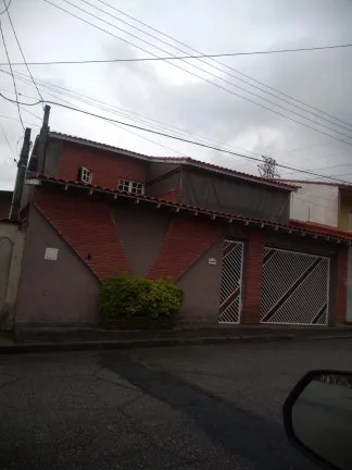Imagem Casa com 3 Quartos à Venda, 275 m² em Vila Jundiaí - Mogi das Cruzes