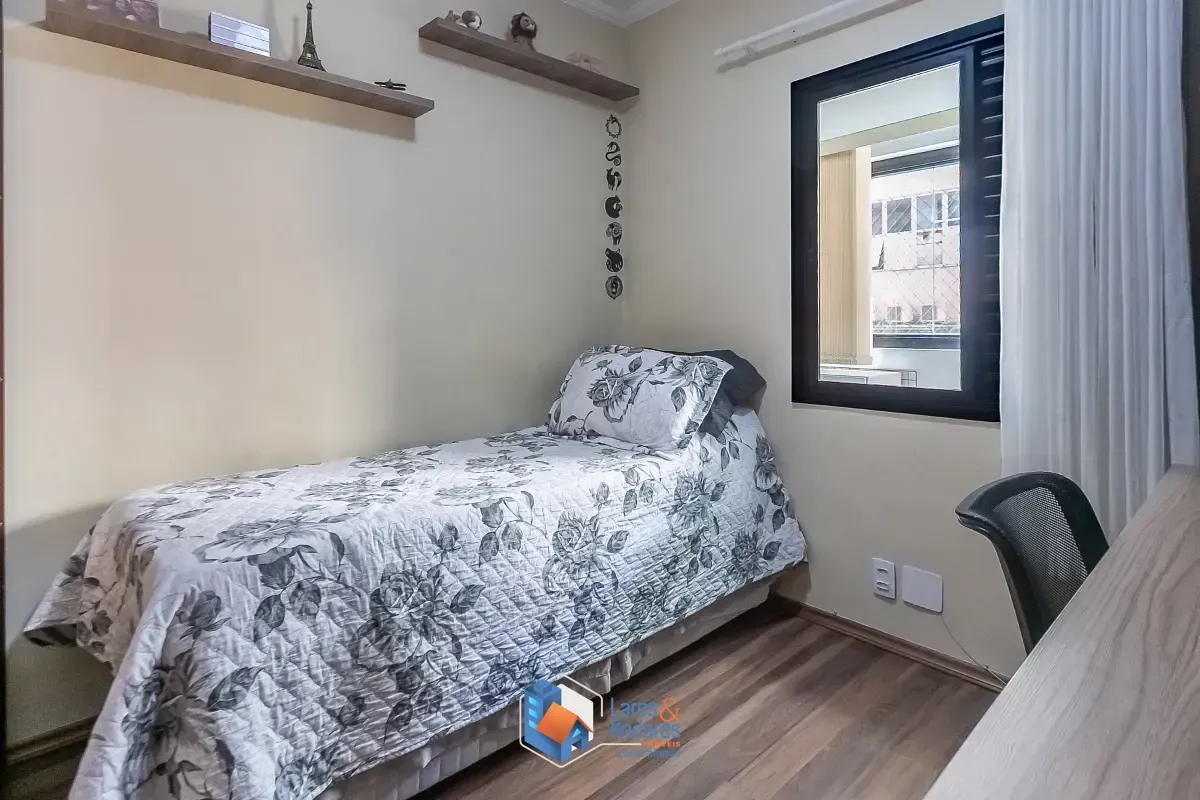 Imagem Apartamento para venda em Saúde com 3 quartos, sendo 1 suíte, 77m²