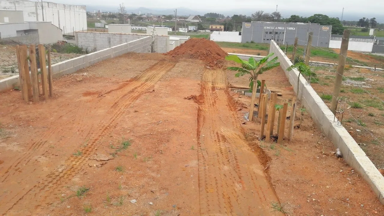 Foto do imóvel Terreno à venda 210M², Residencial e Comercial Cidade Jardim, Pindamonhangaba - SP