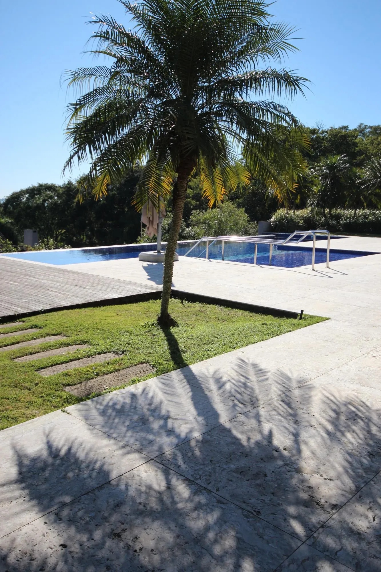 Imagem Casa Alto Padrão em Condomínio Fechado - 4 Suítes, Vista Panorâmica