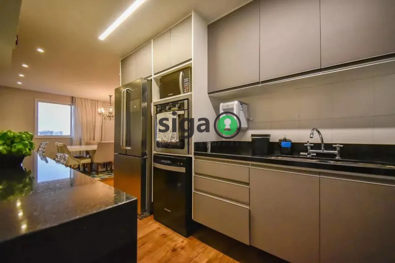 Imagem Cobertura Duplex de 192 m² com 4 Dormitórios, 2 Suítes e 4 Vagas no Morumbi