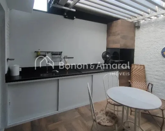 Imagem Casa em condomínio com 3 Quartos e 3 Banheiros no bairro Parque Imperador em Campinas - SP.

Linda ...