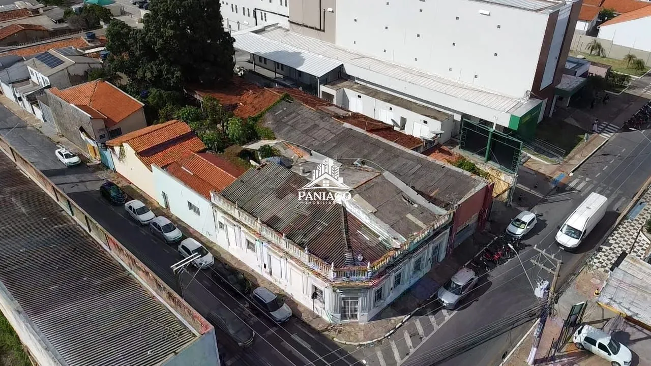 Imagem Área de esquina na Rua Barão de Melgaço ao lado do P.A. da UNIMED, Cuiabá-MT