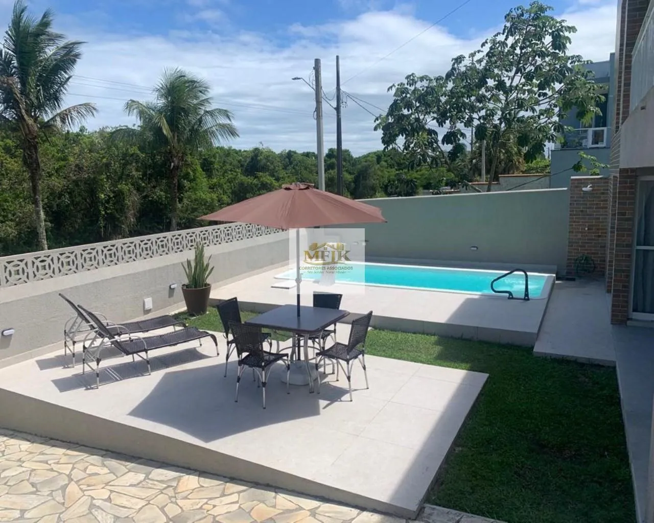 Imagem CASA RESIDENCIAL em Pontal do Paraná - Paraná,