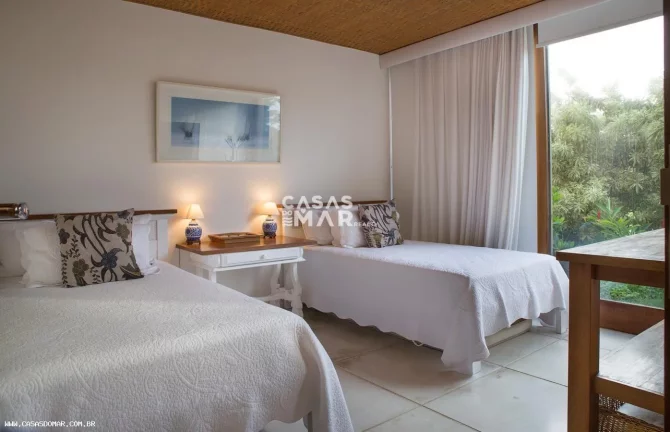 Imagem Casa Frente Mar para Temporada em Armação dos Búzios / RJ no bairro Praia Rasa
